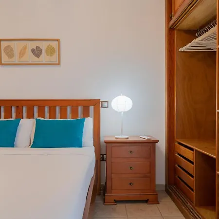 Sabbia Sea View La Playita Apartment